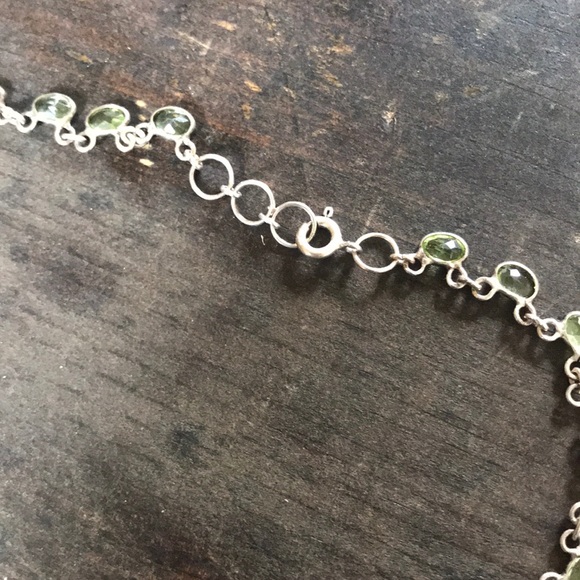 Peridot Choker - Picture 3 of 3